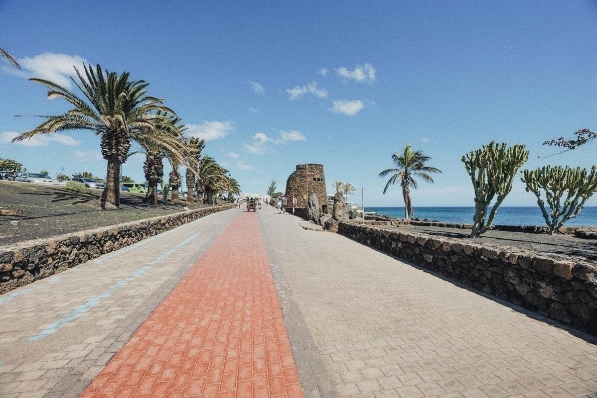 Lanzarote Beach Apartments, Casa Ona Коста-Тегисе Экстерьер фото